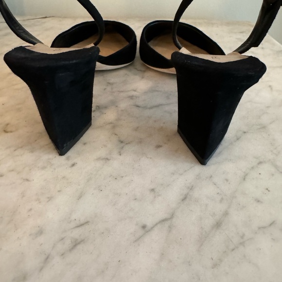 Tamara Mellon Suede Sling Backs - Picture 3 of 5